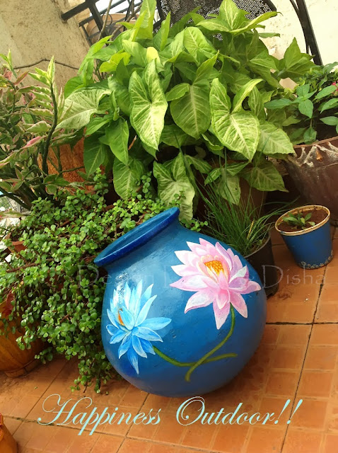 Lotus painted on pot