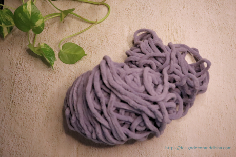 Chenille Yarn
Velvet Yarn